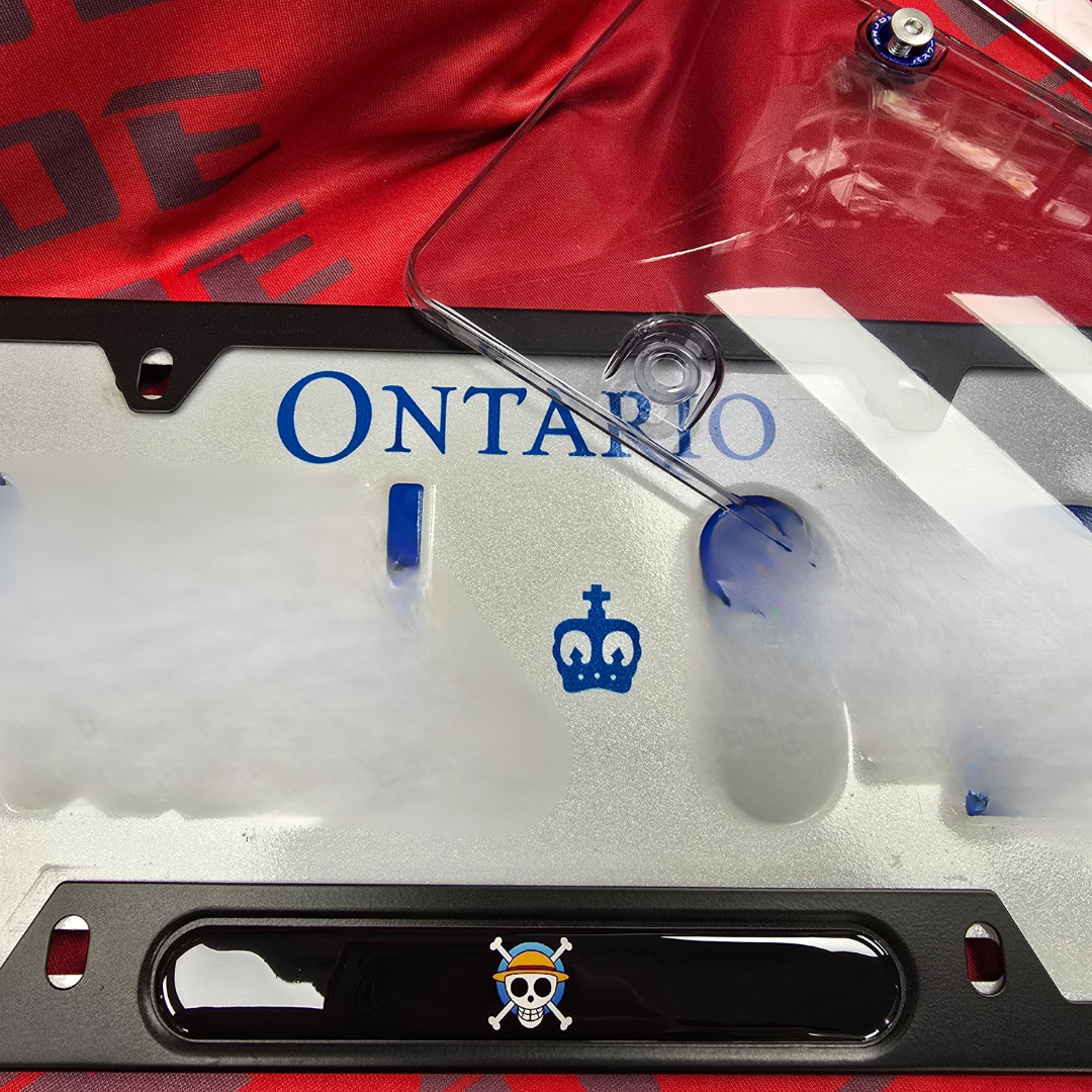 Anime One Piece Jolly Roger Flag on going Merry "ジョリーロジャー" aluminum License plate frame