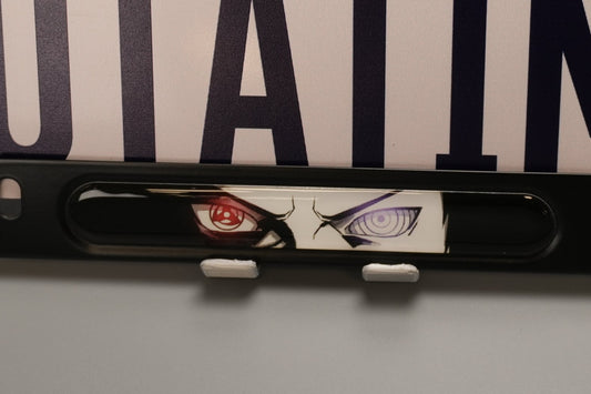 License plate frame Anime Naruto 万華鏡写輪眼 (Mangekyō Sharingan) Itachi v2