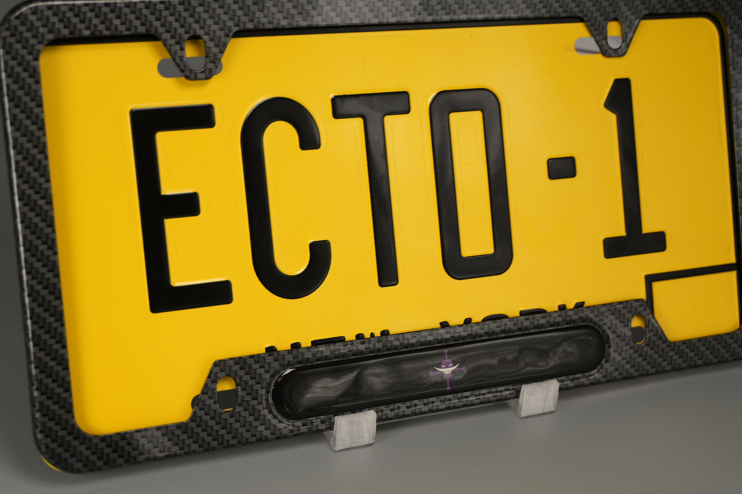 License plate frame aluminum - Anime White beard jolly roger