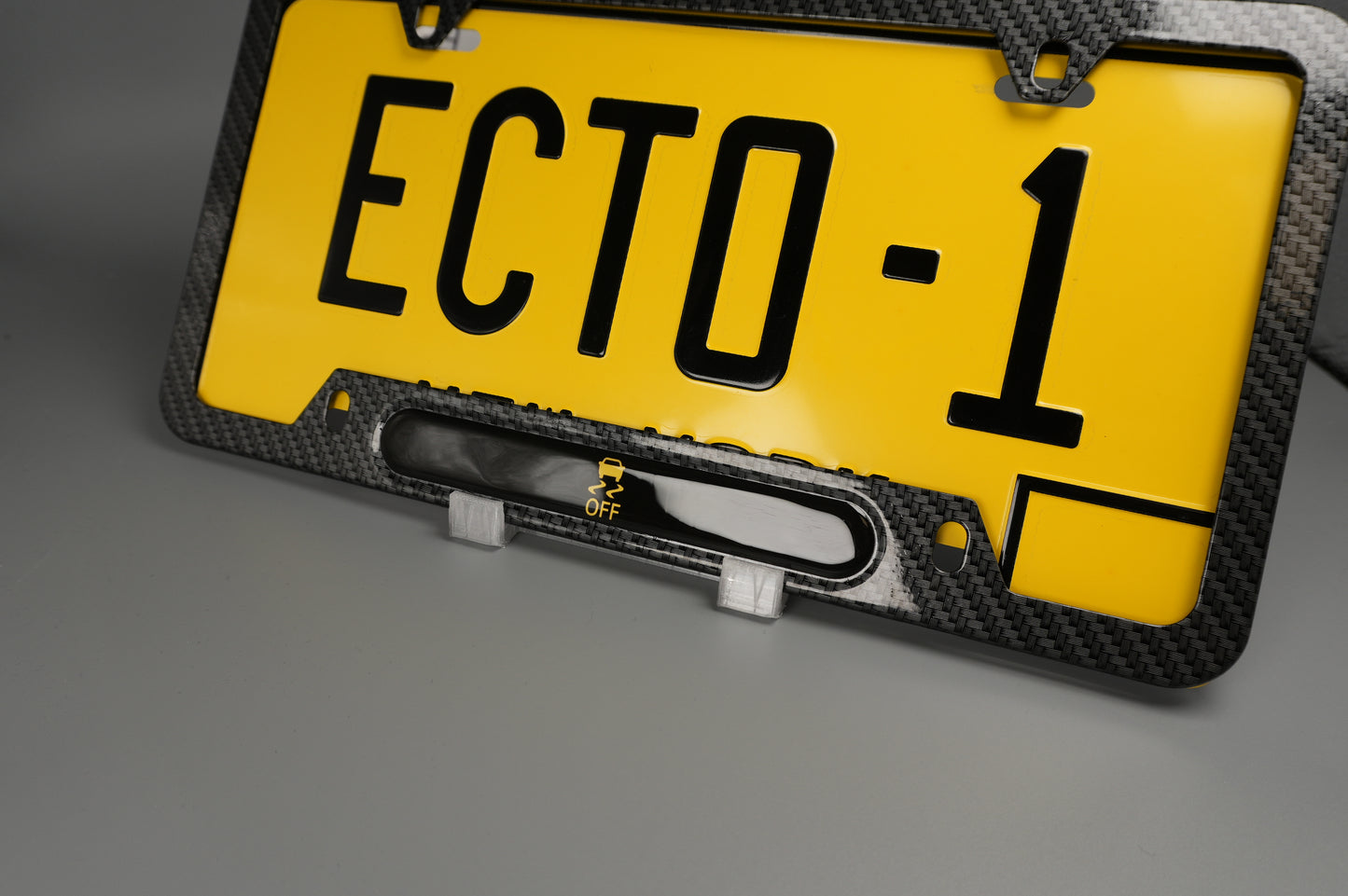 License plate frame aluminum CEL - Traction off