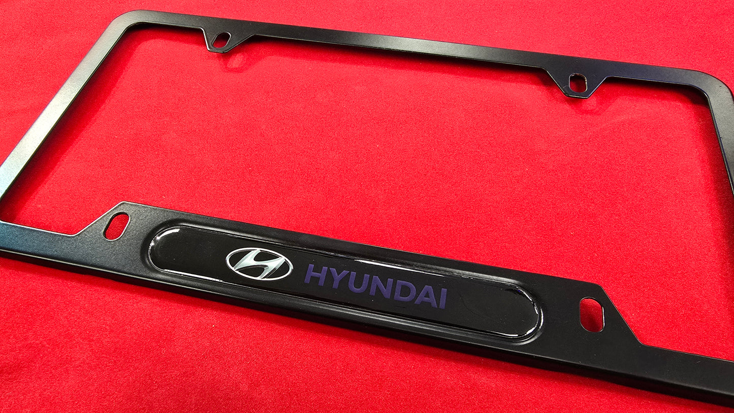 Liscense Plate Frame Hyundai aluminum and free plate cover