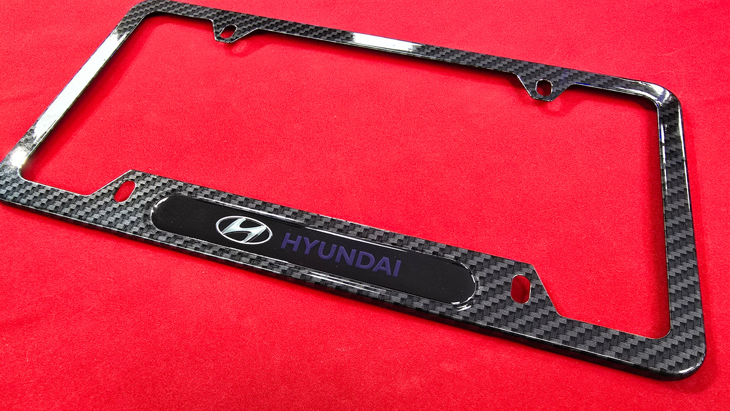 Liscense Plate Frame Hyundai aluminum and free plate cover