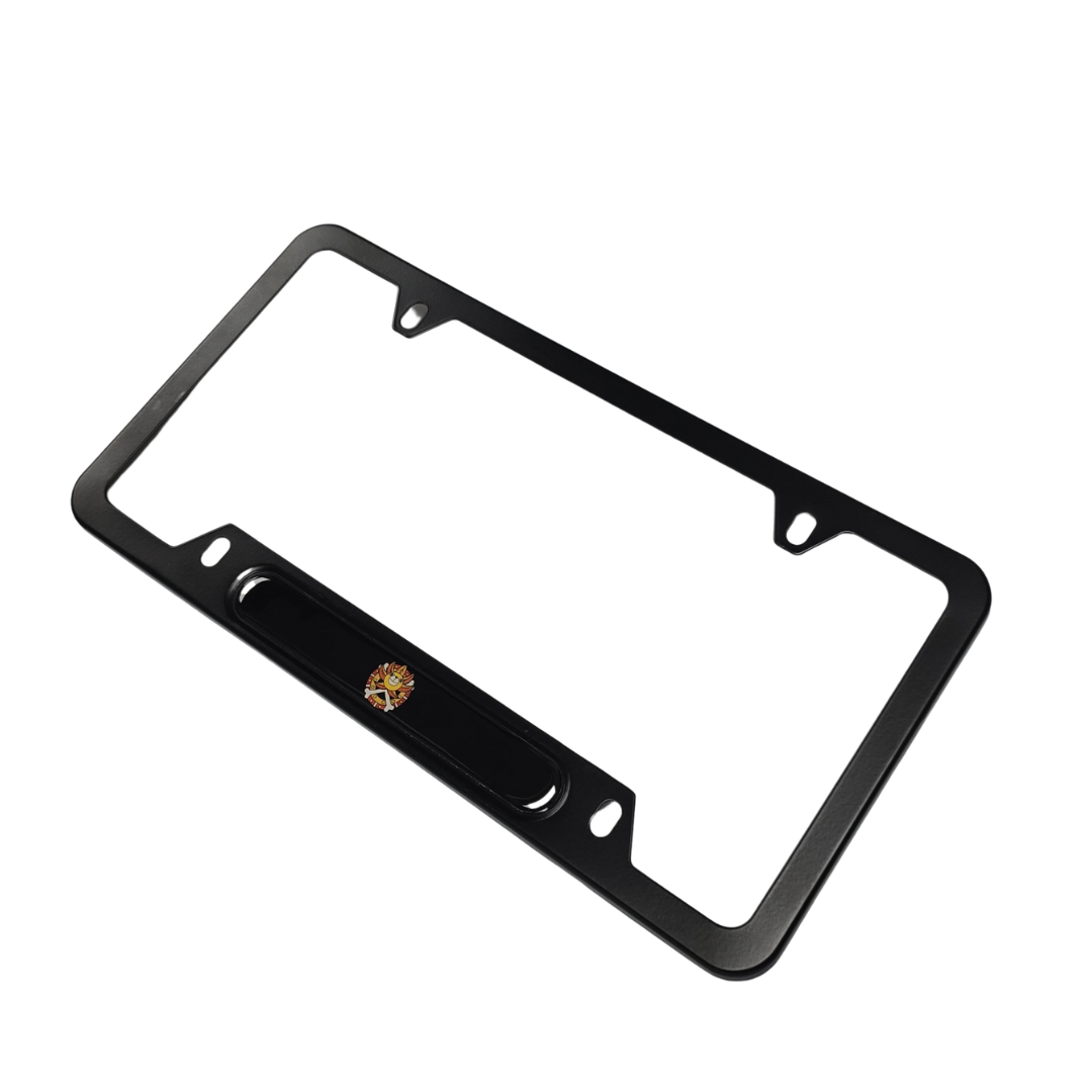 Anime One Piece Jolly Roger Flag on thousand sunny   aluminum License plate frame (Copy)